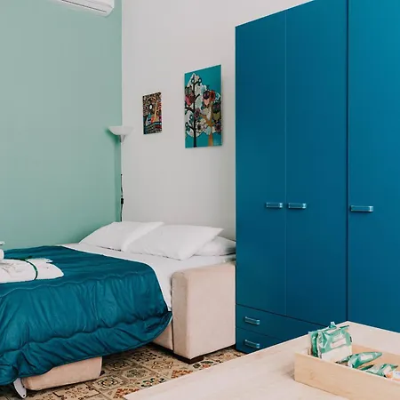 فندق مبيت وإفطار Dimora Portanuova 4*