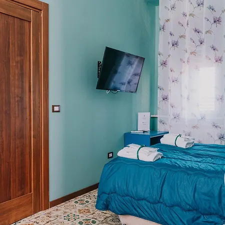 Bed and Breakfast Dimora Portanuova 4*